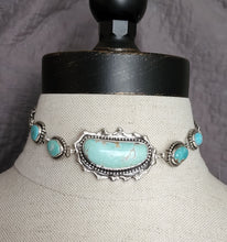 Load image into Gallery viewer, Bisbee and Royston Turquoise Choker/Necklace - A Madison Choker