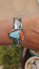 Load and play video in Gallery viewer, Turquoise+Orange Spiny Shell Ruffle Cuff
