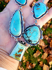 The Eleven-Stone Bisbee and Kingman Turquoise Lariat